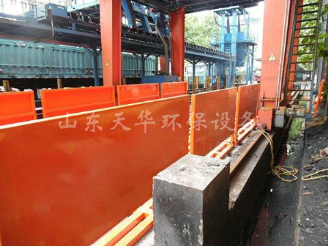 點(diǎn)擊查看詳細(xì)信息<br>標(biāo)題：濟(jì)寧唐口煤礦4X12米煤礦專用洗車機(jī) 閱讀次數(shù)：2137