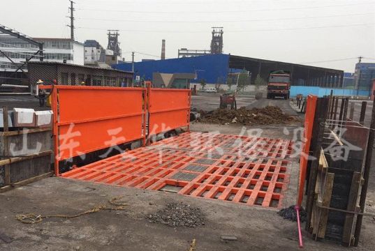 點擊查看詳細信息<br>標題：重型8m長定制洗車機 閱讀次數：4428